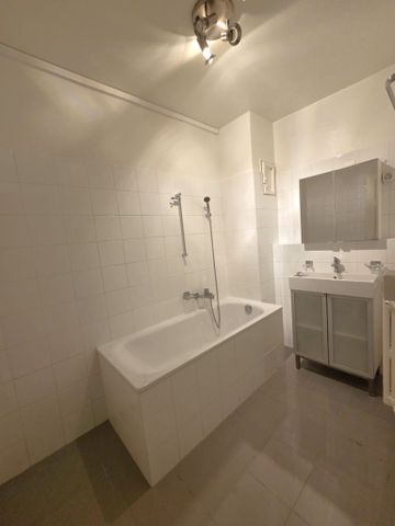 Appartement de 3 pièces avec balcons à la Servette - Photo 4