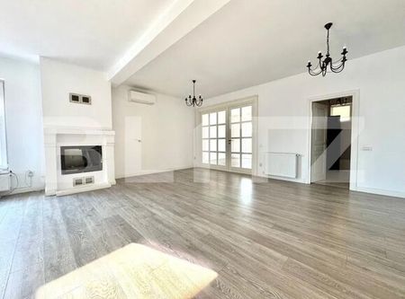 Apartament la casa, parțial mobilat, 119 mp, teren 80 mp, parcare, zona Iris - Fotografie 3