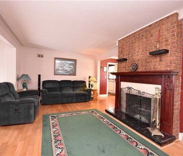 For Lease - 929 Ritson Road, Oshawa, Ontario - Photo 1