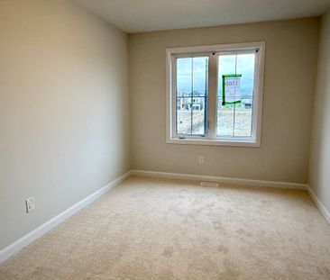 For Lease - 504 Ingenuity Row, Kanata, Ontario - Photo 3