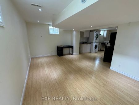 Property For Lease | X9237023 - Photo 5