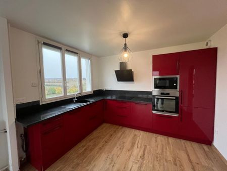 Location Appartement 4 pièces Meublé 83m² CHILLY MAZARIN 91380 - Photo 4