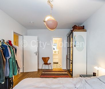 Mit Designer-Möbeln ausgestattete Wohnung mit großer Terrasse in Hamburg-Eppendorf - Photo 1