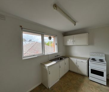 8 / 9 Lillimur Road, Ormond - Photo 2