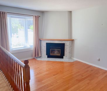 For Lease - 3457 WYMAN Crescent, Hunt Club - Windsor Park Village a... - Photo 2