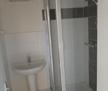 Location - Appartement T3 - 66 m² - Maîche - Photo 3