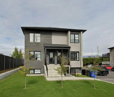 À l’état neuf, magnifique et lumineux condo 4 1/2 Rive-Nord train REM - Photo 4