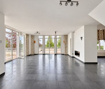 Penthouse - à louer - Photo 2