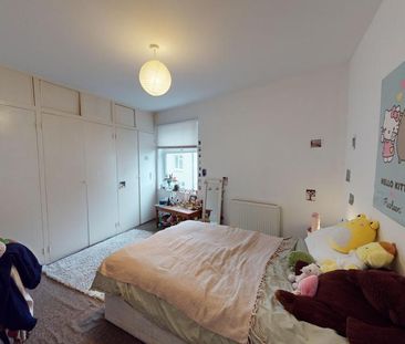 4 bedroom terraced house to rent - Photo 4