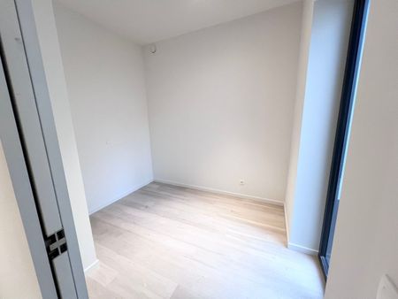 Gelijkvloers appartement met aangenaam terras - Foto 5