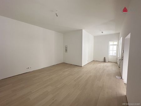 Erstbezug nach Kernsanierung: 2,5 -Zimmer-Wohnung im ruhigen Hinterhaus, zentral in Wiesbaden. - Photo 2