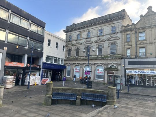 Market Walk, Huddersfield, HD1 - Photo 1
