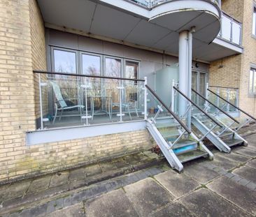 2 bedroom apartment to rent - Photo 3