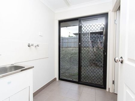 25 Maralyn Avenue, 4740, Grasstree Beach Qld - Photo 2