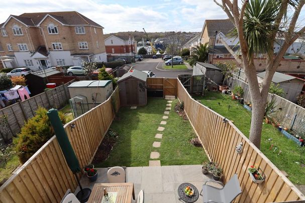 2 bedroom semi-detached house to rent - Photo 1