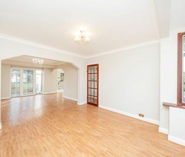 Rossall Crescent - Photo 1