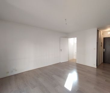 Location Appartement 2 pièces 32m² - Photo 3