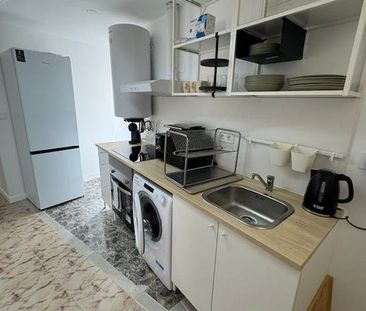 Calle Rey Don Jaime, Xirivella, Valencian Community 46950 - Photo 4