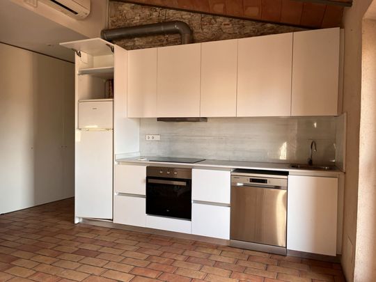 Piso de alquiler en Travessia del Portal Nou, 23, Centre - Barri Vell - Photo 1