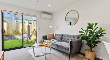 8/10 Fathom Place, Te Atatū Peninsula - Photo 5