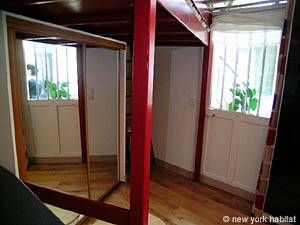 Logement à Paris, Location meublée - Photo 4