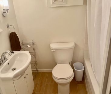 For Lease - 551 Saint Clarens Avenue Unit# Bsmt, Toronto, Ontario - Photo 3