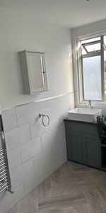 Queen Anne Avenue, Bromley, BR2 0 - Photo 3