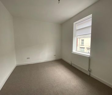 Jubilee Road, Crosby, Liverpool - Photo 4