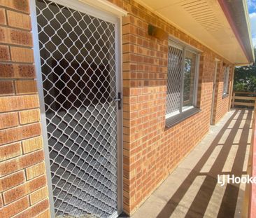 Well-Located 2 Bedroom Brick Unit Near CBD - Photo 6