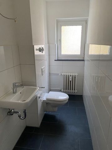 Moderne Wohnung in Wuppertal Elberfeld mit renoviertem Badezimmer! - Photo 5
