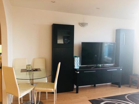 2 Bed Flat, Platinum House, HA1 - Photo 2