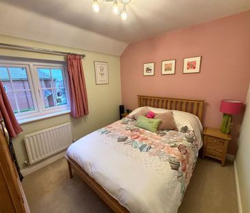 3 bedroom town house to let - Photo 5