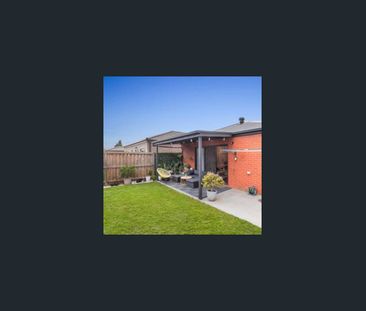 26 Sadie Avenue, Thornhill Park, Vic 3335 - Photo 3