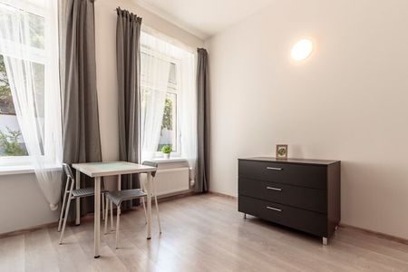 Łódź Łódź-Górna, Senatorska - Фото 3