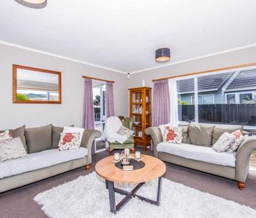 11 Maraval Crescent, Grenada Village - Photo 4