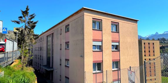 CDD jusqu'au 31.01.2027 - Appartement de 2 pièces avec balcon - Foto 2