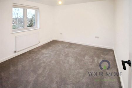 5 bedroom semi-detached house to rent - Photo 2