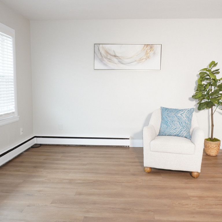 Parkland Village - 15 John - PARKING SPACE, HEAT & WATER INCLUDED - Photo 1