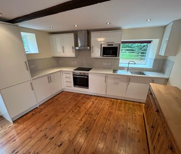 3 bedroom detached house to rent - Photo 5