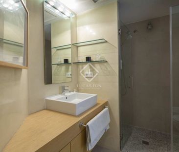 Luxury penthouse for rent in Valencia, Spain - Photo 2