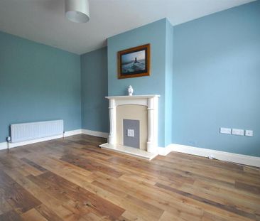 33 Innisfayle Drive, Bangor, BT19 1DN - Photo 1