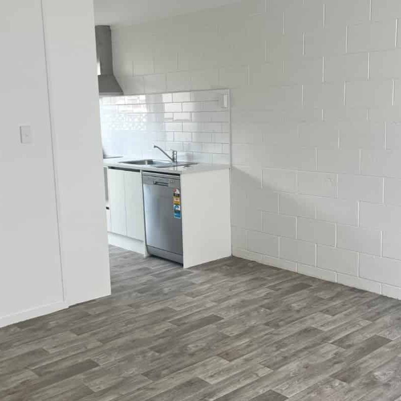 Two Bedrooms in Ruawai - Photo 1