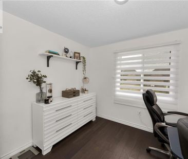 166 KOVAC Road, Cambridge, Ontario, N1R7V8 - Photo 3