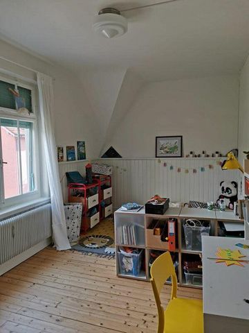 Grosszügige 5-Zimmer-Wohnung mit Seeblick - Photo 3