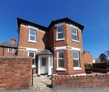 3 bedroom semi-detached house to rent - Photo 2