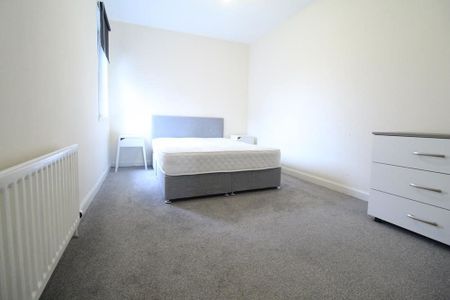 Cairnfield Circle, Top Floor, AB21 - Photo 5