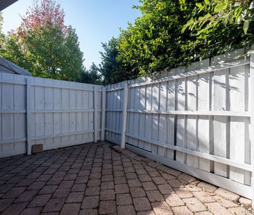 4/5 Barkly Street, Brunswick East - Photo 1