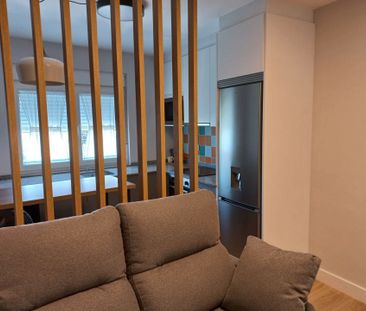 Piso de alquiler en Rúa Do Pexigo de Abaixo, 34, Ensanche - Sar - Photo 4