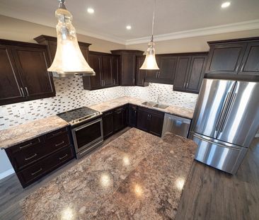 For Lease - 112 Mount Pleasant Street Unit# B, Brantford, Ontario - Photo 6