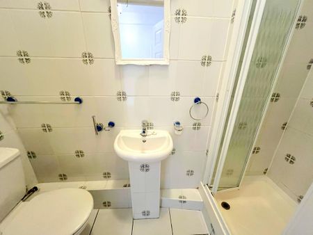 1 bedroom ground floor flat to rent - Photo 3